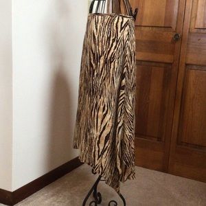Nygard collection silk zebra Skirt, 14